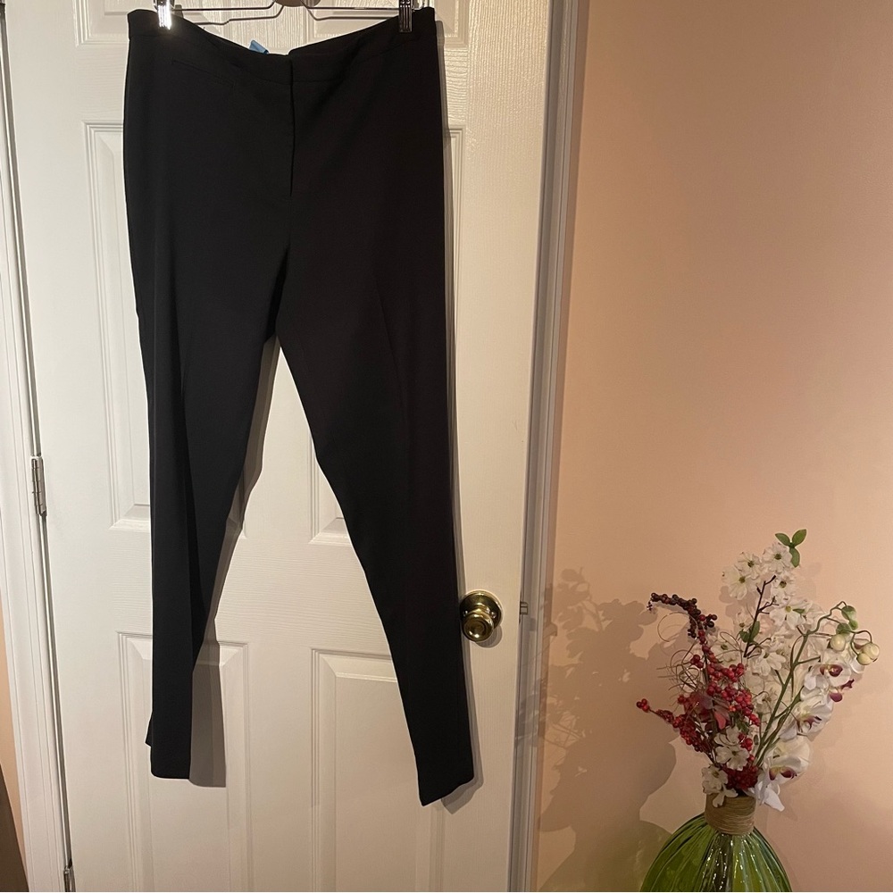 Women Worthington Modern Fit Slim legs Black Pants- size 14 Tall